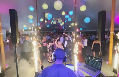 Couple meeting with a wedding DJ