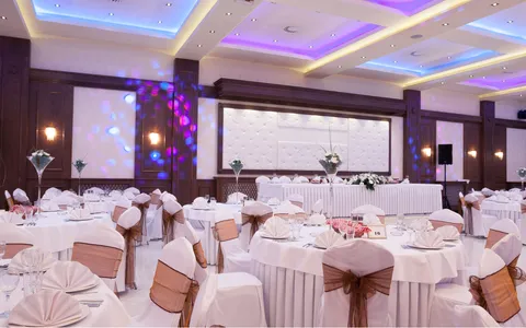 Event lighting setup at a wedding reception