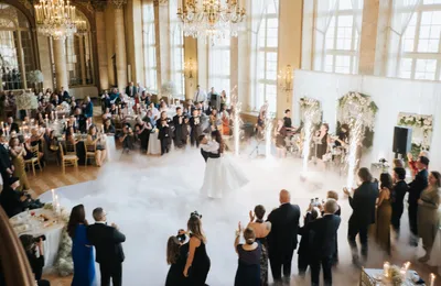 Cold sparkler fountains at a wedding