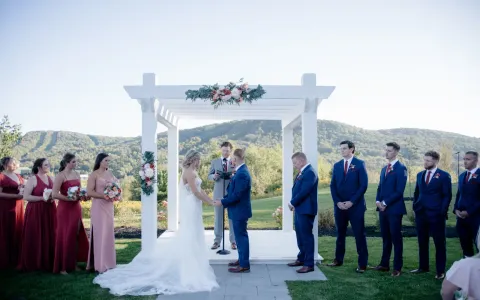 Emily and Troy's wedding at Hope Lake