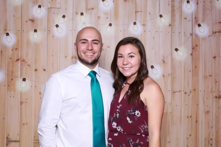 wedding photo booth gallery image