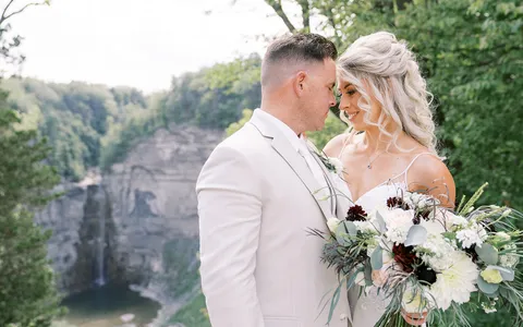 Inn at Taughannock Falls Wedding